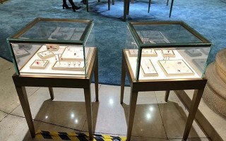 贵气十足｜珠宝类logo设计展示精致大气更具专业性与国际感,珠宝展柜制作，从零开始