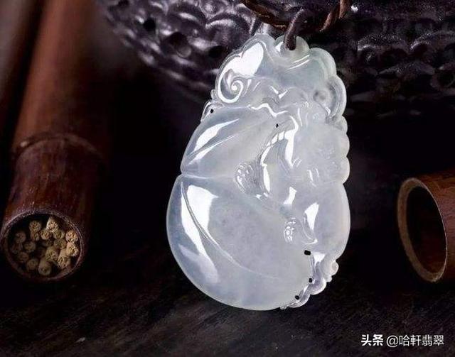 翡翠的水头怎样算好，怎样算差？看完这篇你就懂了  第13张