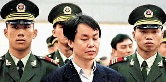 李嘉诚的儿子被绑架并勒索20亿人民币，悍匪张子强被捕归案  第11张