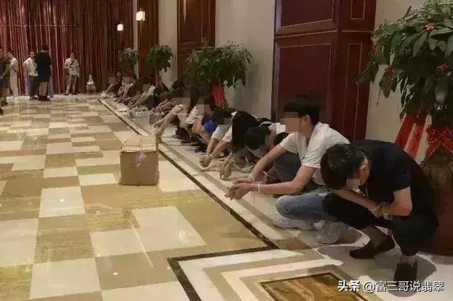 5晚会曝光翡翠直播间被停播间曝光，业内人士：翡翠直播要凉了  第19张