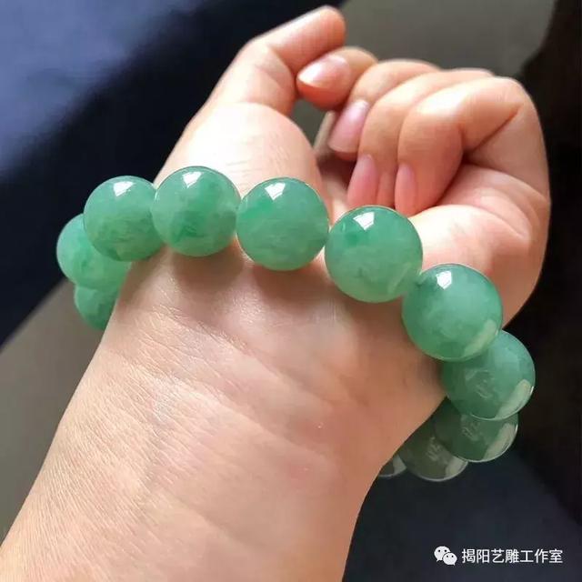 翡翠手链有什么讲究，翡翠手串的讲究，你知道多少  第30张