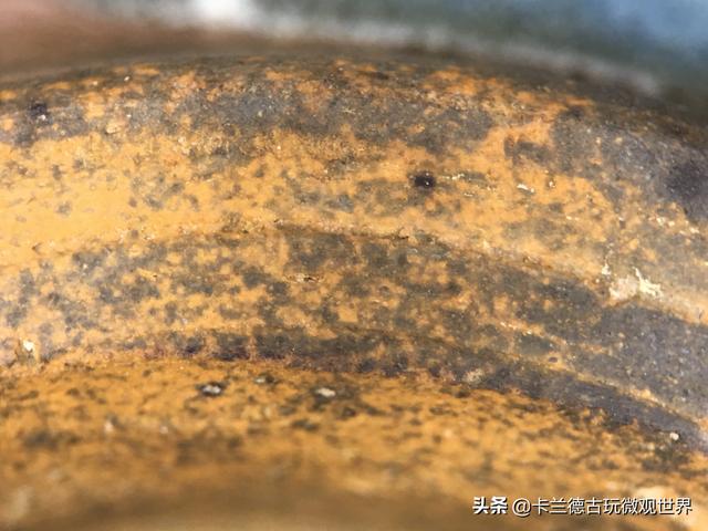 金元时期钧窑瓷器真品与赝品眼学微观痕迹鉴定实例卡兰德古玩珠宝  第22张