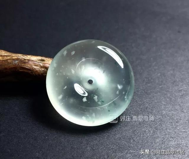 太神奇了，翡翠里竟然会下“雪”？什么是木那翡翠？  第2张