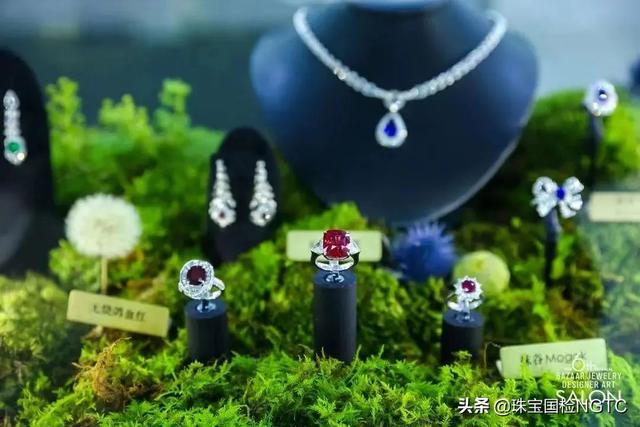 第6届bazaarjewelry国际设计shi珠宝艺术展开幕,《芭莎珠宝》2019上海珠宝国际设计师艺术展  第25张