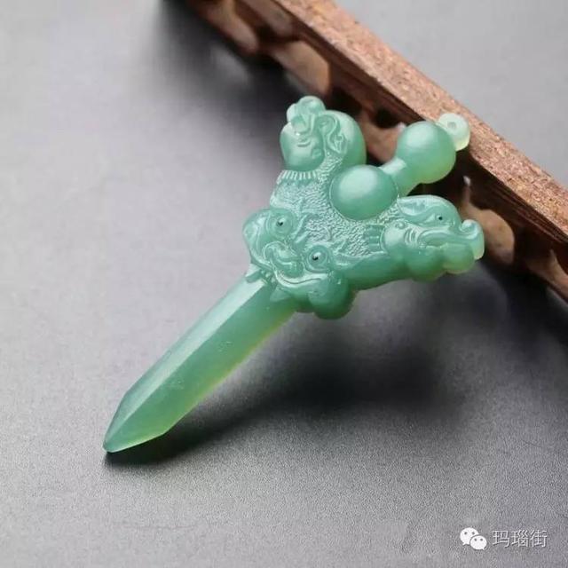 玛瑙玉髓是玛瑙吗,玛瑙跟玉髓有什么区别  第4张