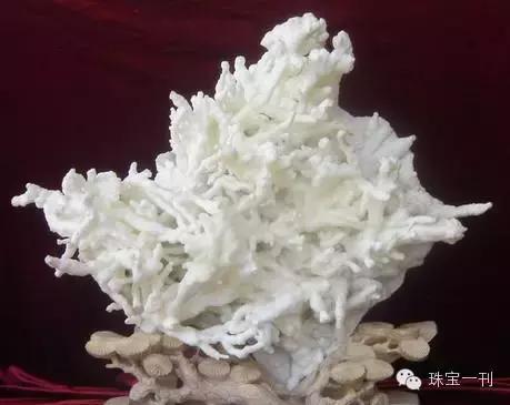 黄水晶寓意是什么,黄水晶代表的三个象征含义  第24张