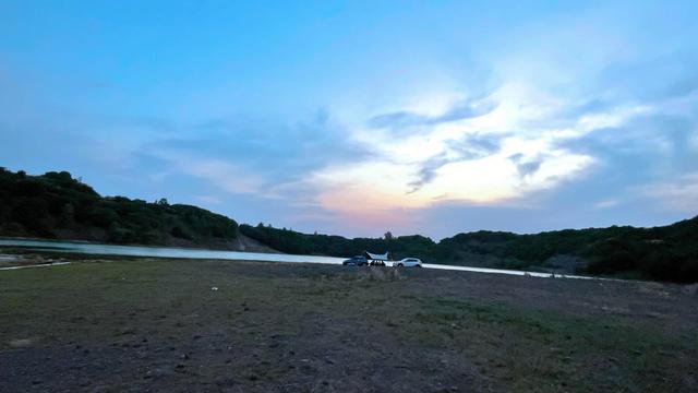 雨花石是什么岩石,雨花石是什么石头图片  第1张