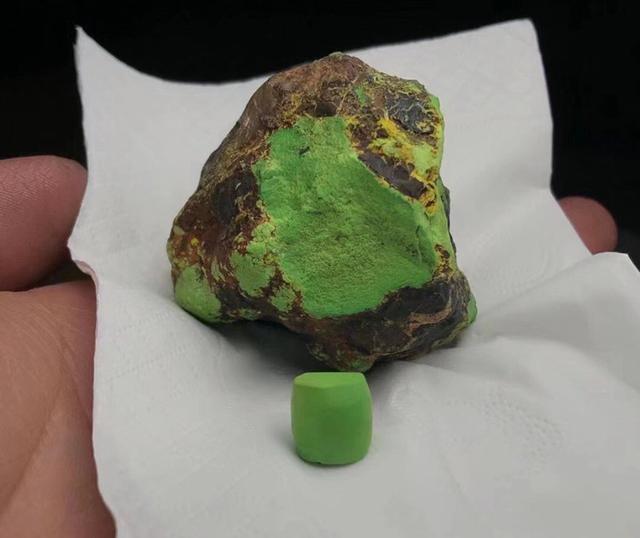 绿松石都有哪些颜色,绿松石颜色有多少种