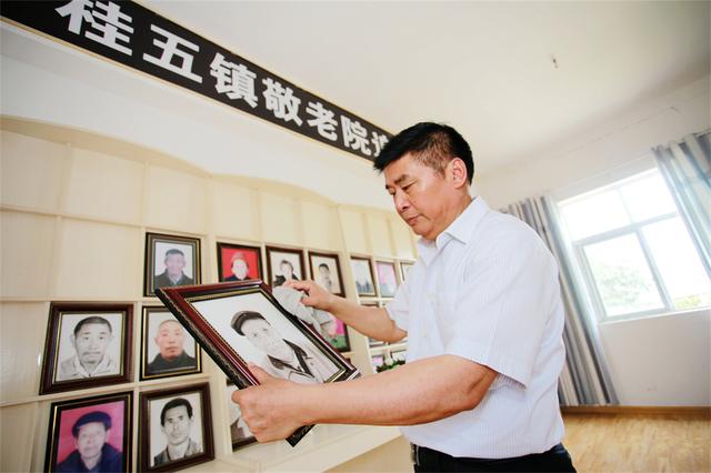 给老人买什么银首饰比较好,适合老人的银首饰  第4张