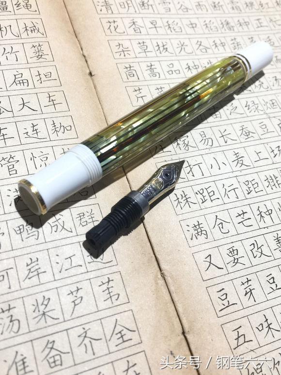 海蓝宝石怎么清洗,蓝宝石清洗和保养  第23张