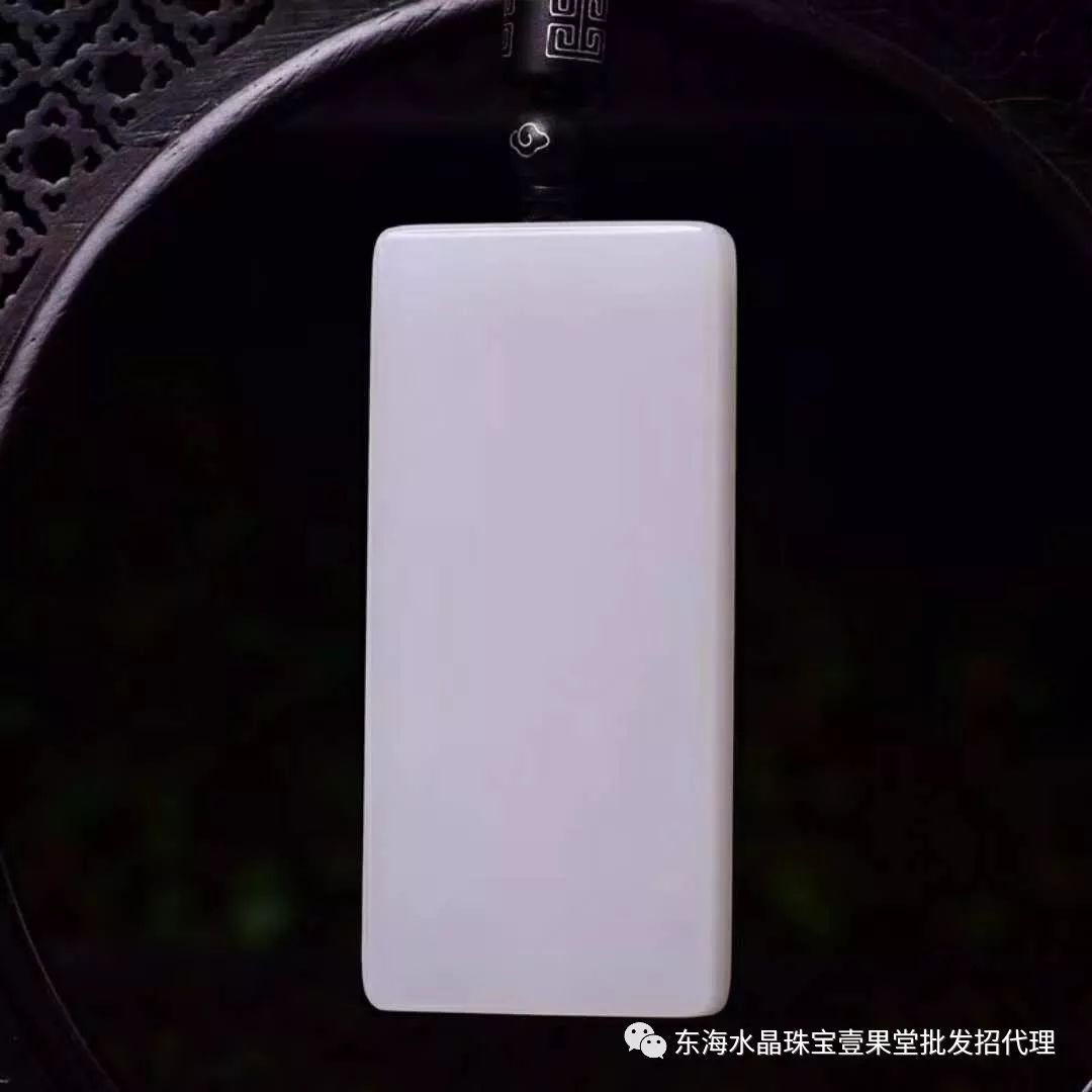 能不能越盘越白吗？和田玉真的可以吗？-第2张图片-