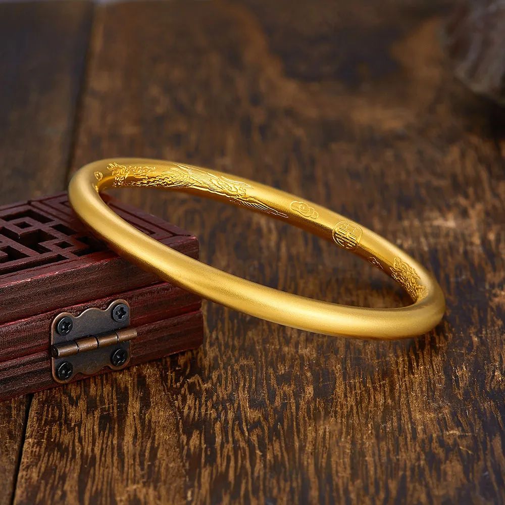 款式大盘点：黄金项链、手镯、耳饰、戒指