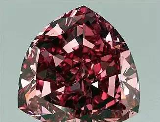 世界排名第三钻石卖到4亿！最贵的钻石都很“色”
