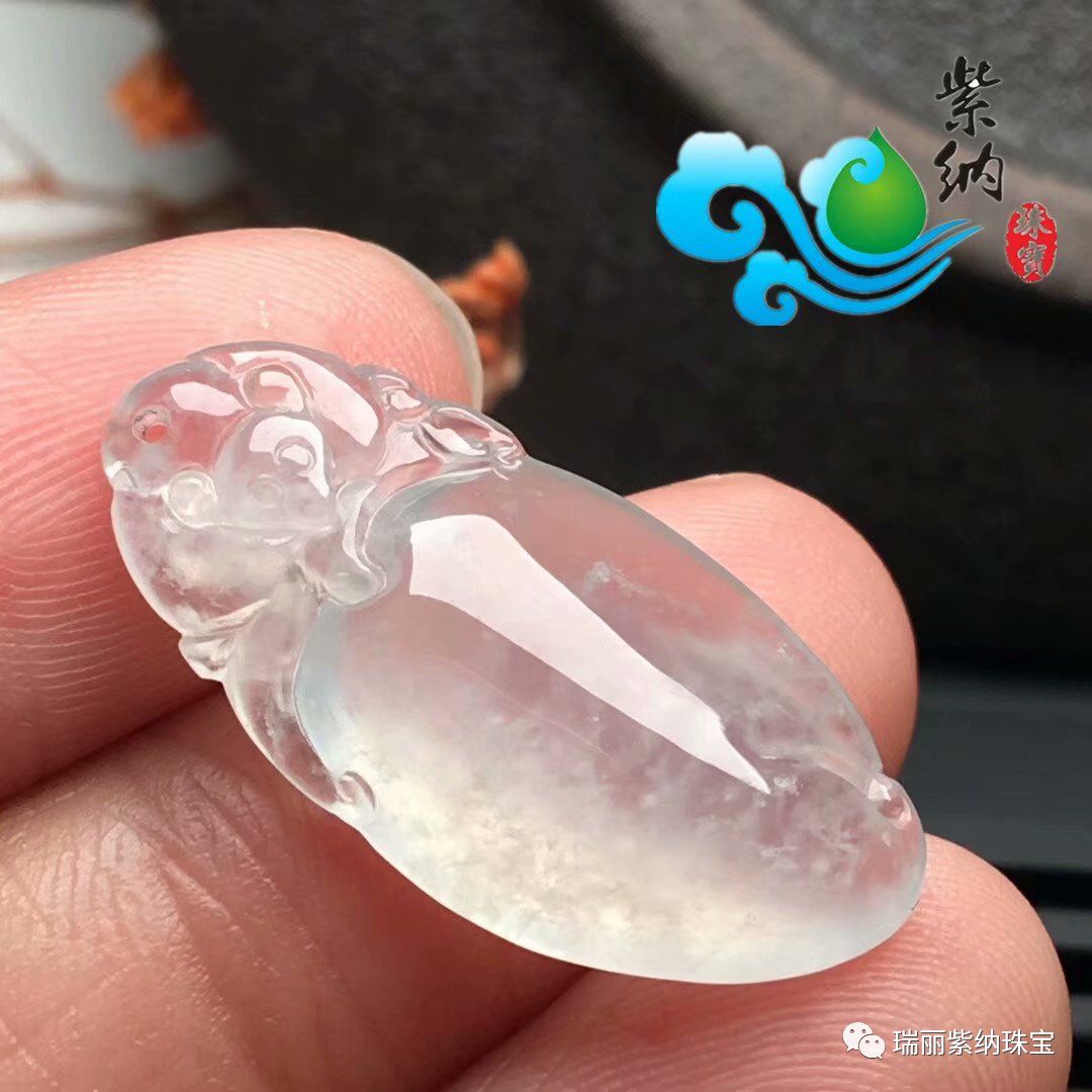 带你看看抛光工序！翡翠没抛光，就像美女没化妆-第2张图片-