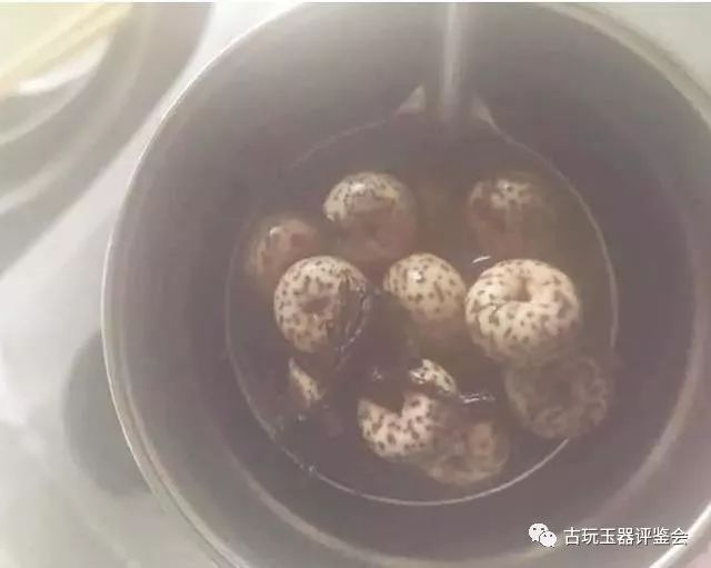 不如用普洱茶煮3个小时？盘玩星月菩提10年，真的比不上普洱茶煮吗？