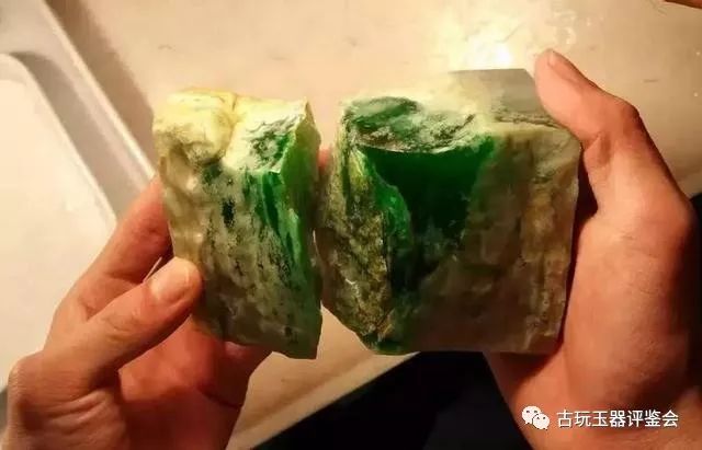 你知道翡翠原矿的价格吗？动则几十万上百万翡翠原矿，价格是怎样估算出来的？-第3张图片-