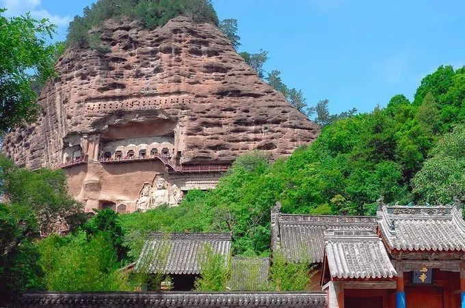 了解一下中国石窟文化对玉雕佛像创作有哪些影响？知识必不可少  第3张